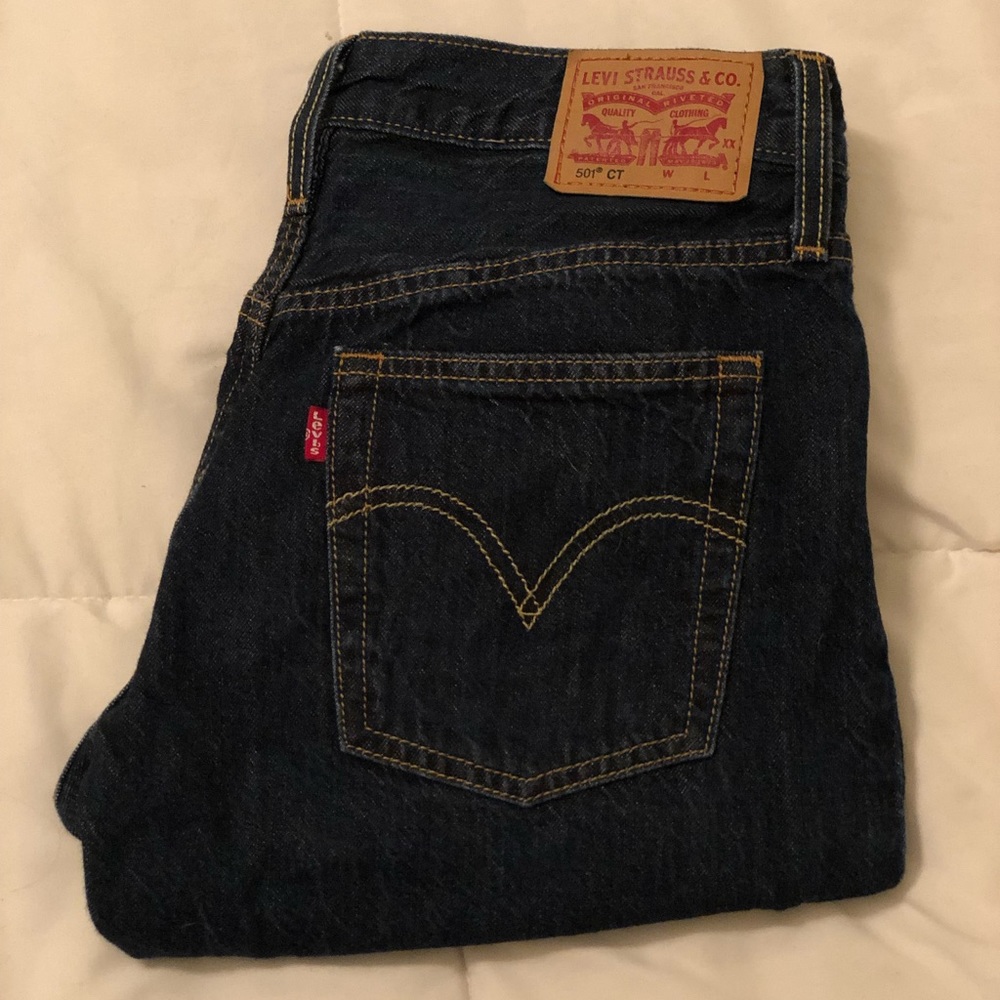 High Waisted Cropped Jeans